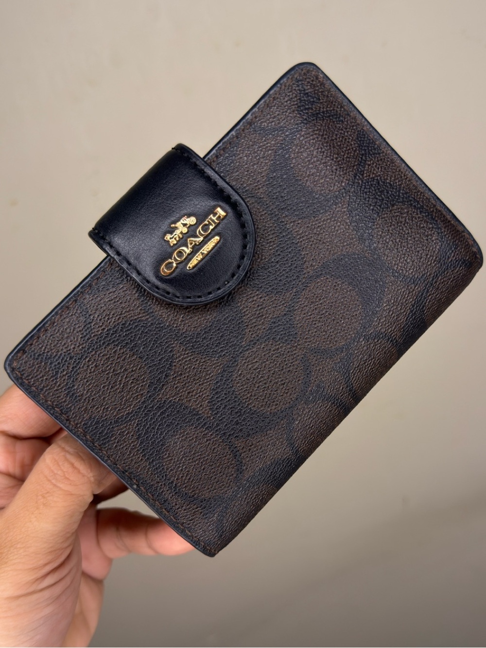 Coach Brown/Black Signature Card Holder Wallet